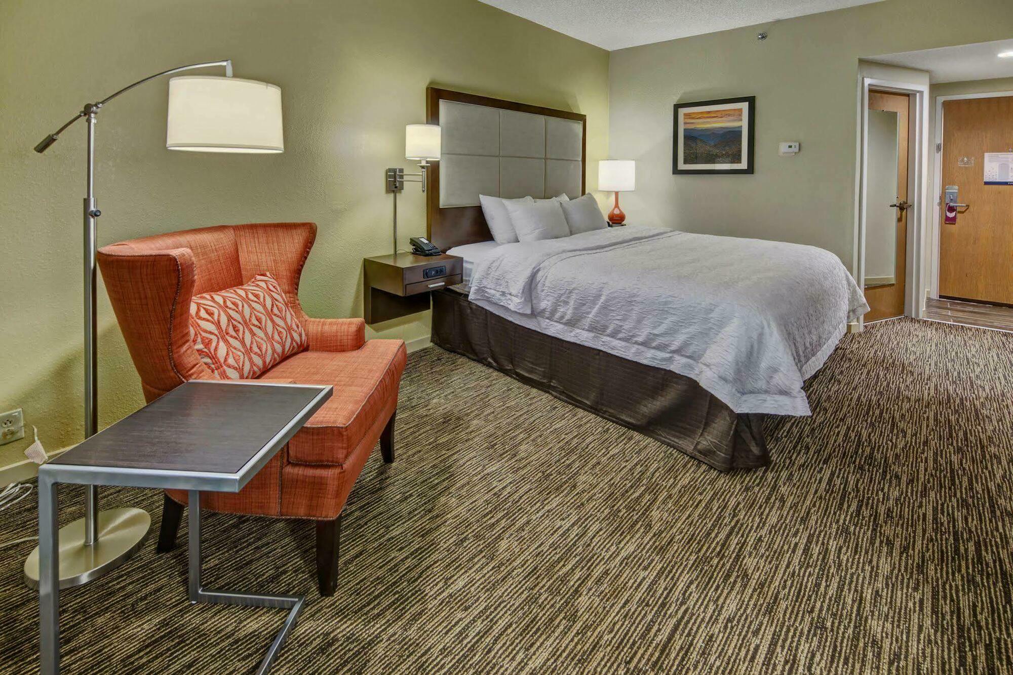 Hampton Inn & Suites Concord-Charlotte Εξωτερικό φωτογραφία
