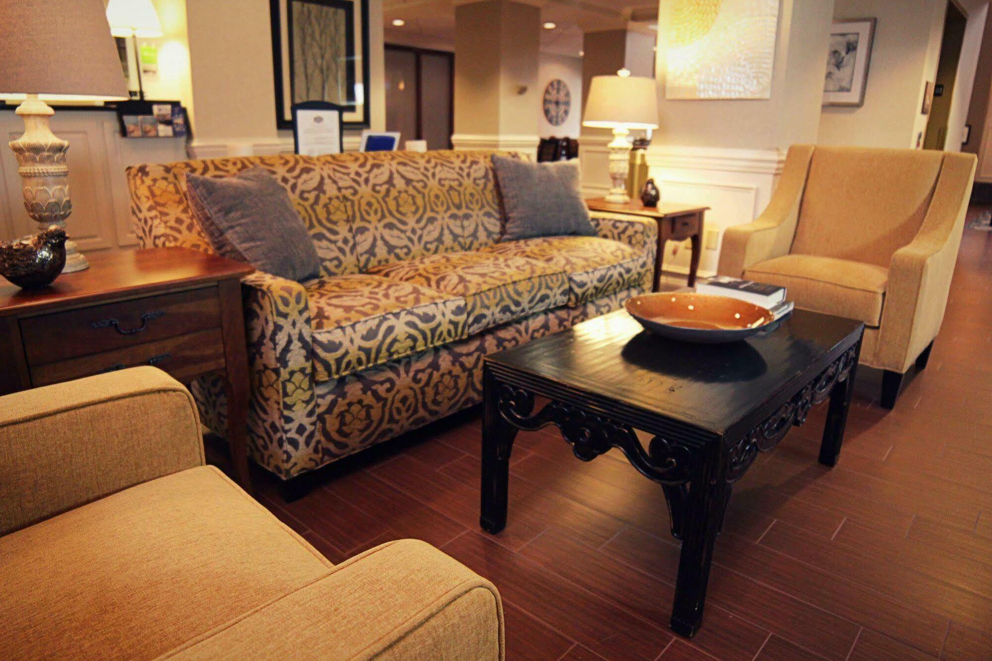 Hampton Inn & Suites Concord-Charlotte Εξωτερικό φωτογραφία